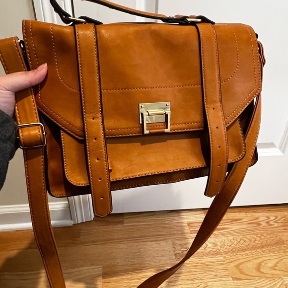JustFab Camel Pablo Classic Crossbody Bag - Picture 11 of 14